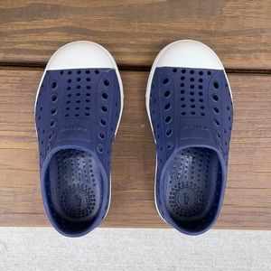 Native navy toddler slip on shoes